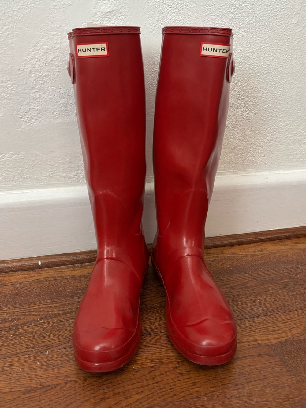 Hunter Original Tall Gloss Red Rain Boots 10 Gloss Finish Waterproof Rubber Boot